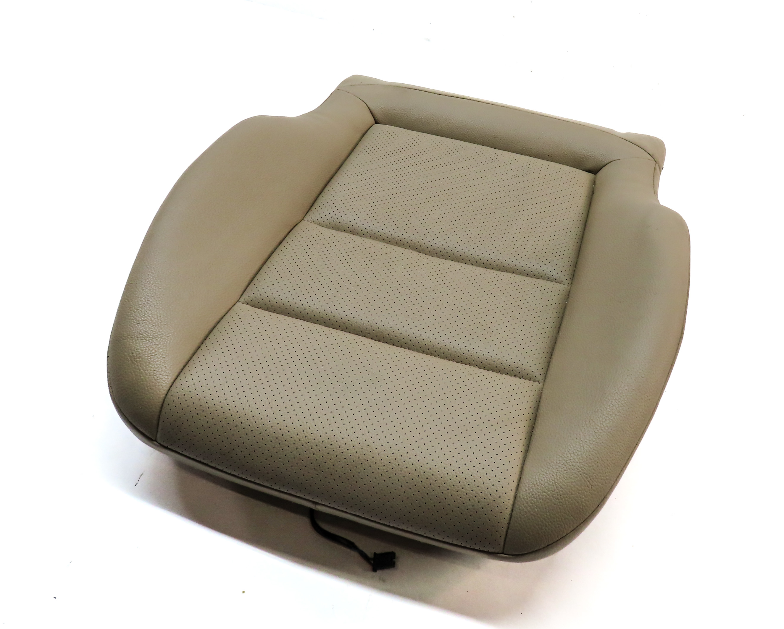 2013 MERCEDES C300 (W204) FRONT RIGHT LOWER MEMORY HEATED SEAT CUSHION (Beige) — exact item pictured
